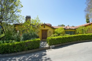 Jonny Lee Miller's former home