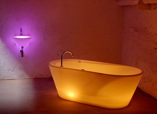 Contemporary Bathtub 9