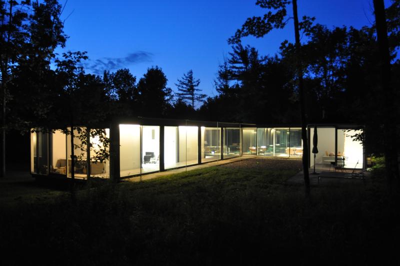 House of the Week A Glass House Philip Johnson Would Love Zillow