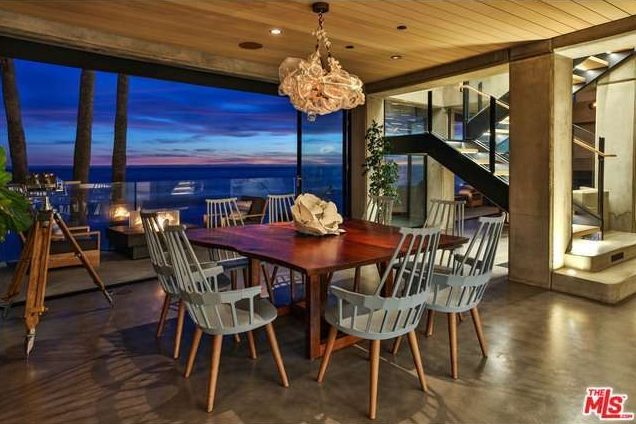 Jillian Michaels' dining room2