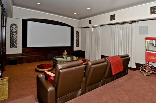 Justin Beibers home theater