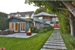 Leonardo DiCaprio's back of house 2