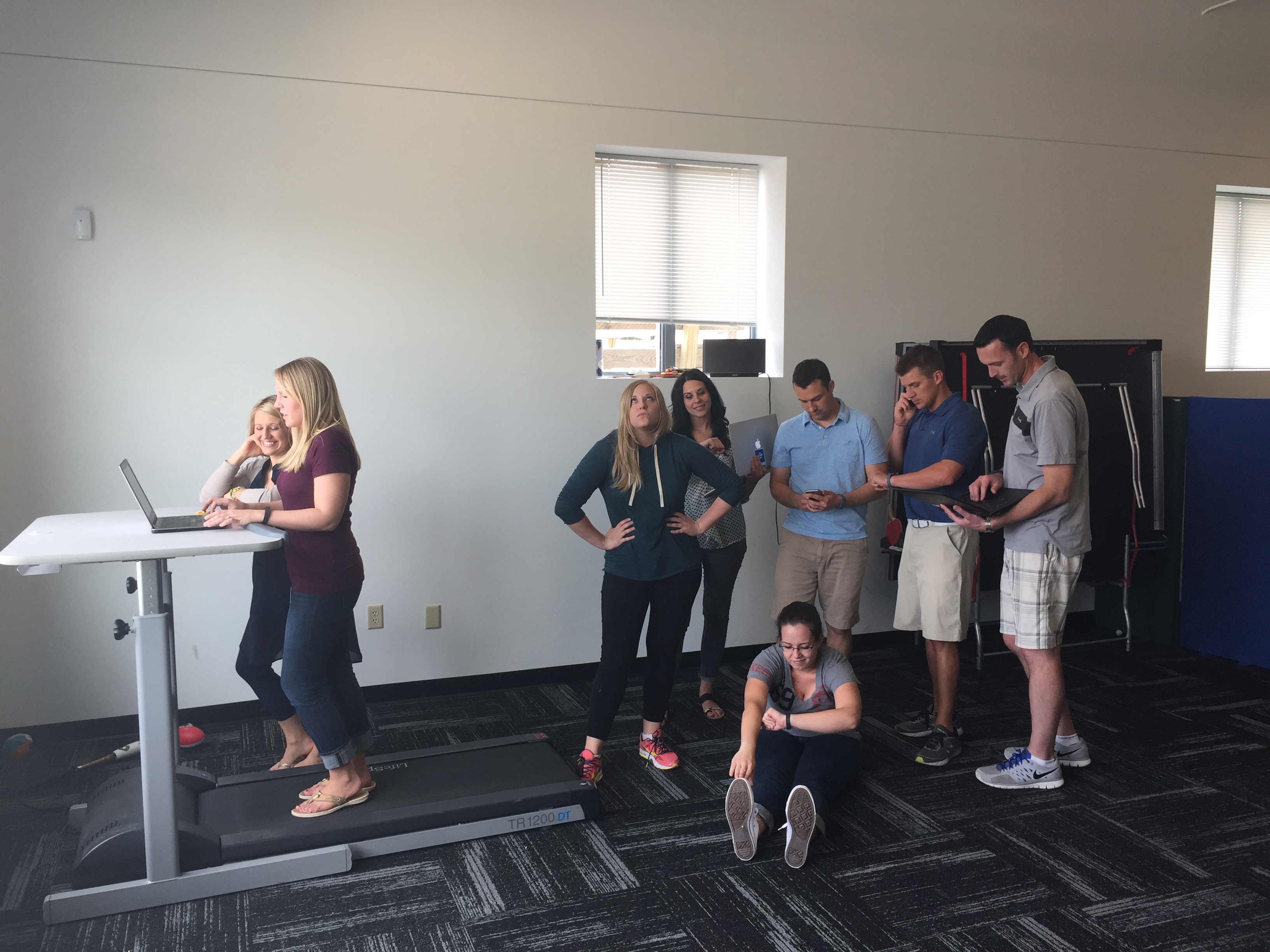 Walking While Working Zillow S Treadmill Desk Lifestyle Zillow