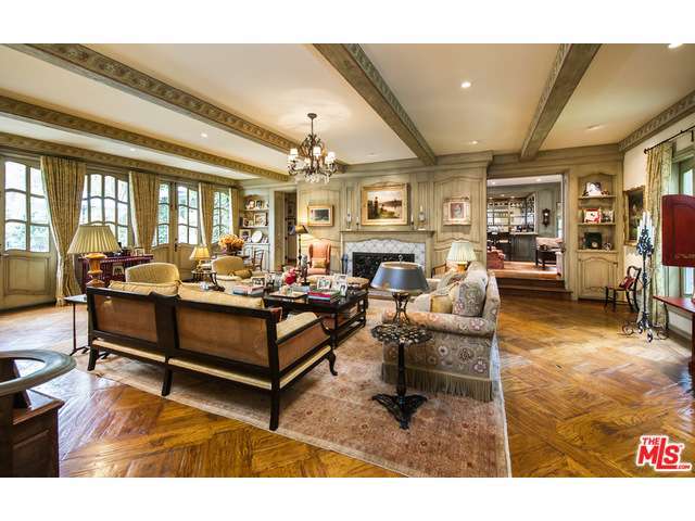 Sharon Osbourne's living room