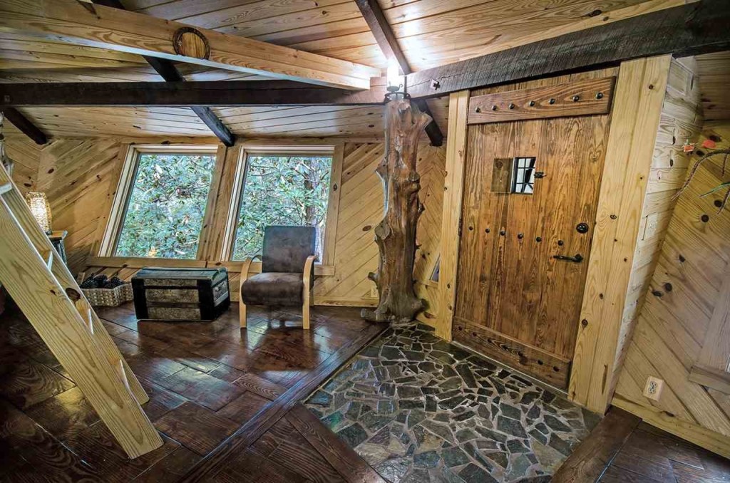 Sold! Enchanted Treehouse With an Artist's Touch Zillow Porchlight