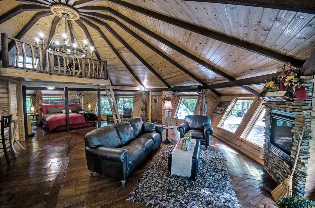 Sold! Enchanted Treehouse With an Artist's Touch Zillow Porchlight