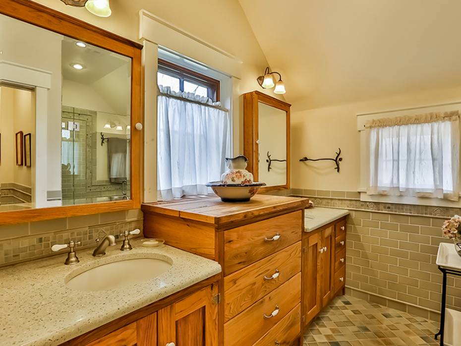 House of the Week SunPowered Luxury in New England Zillow Porchlight