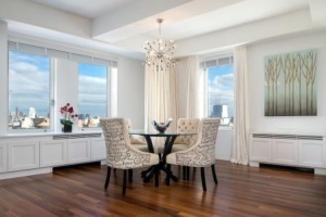 Tyra Banks' living rom