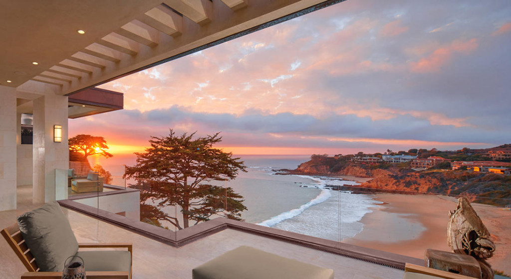 Glass Houses Reveal Breathtaking Views Zillow Porchlight