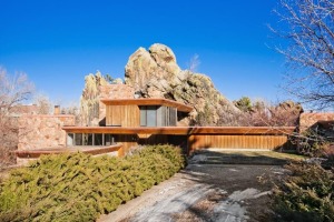 Menkick House